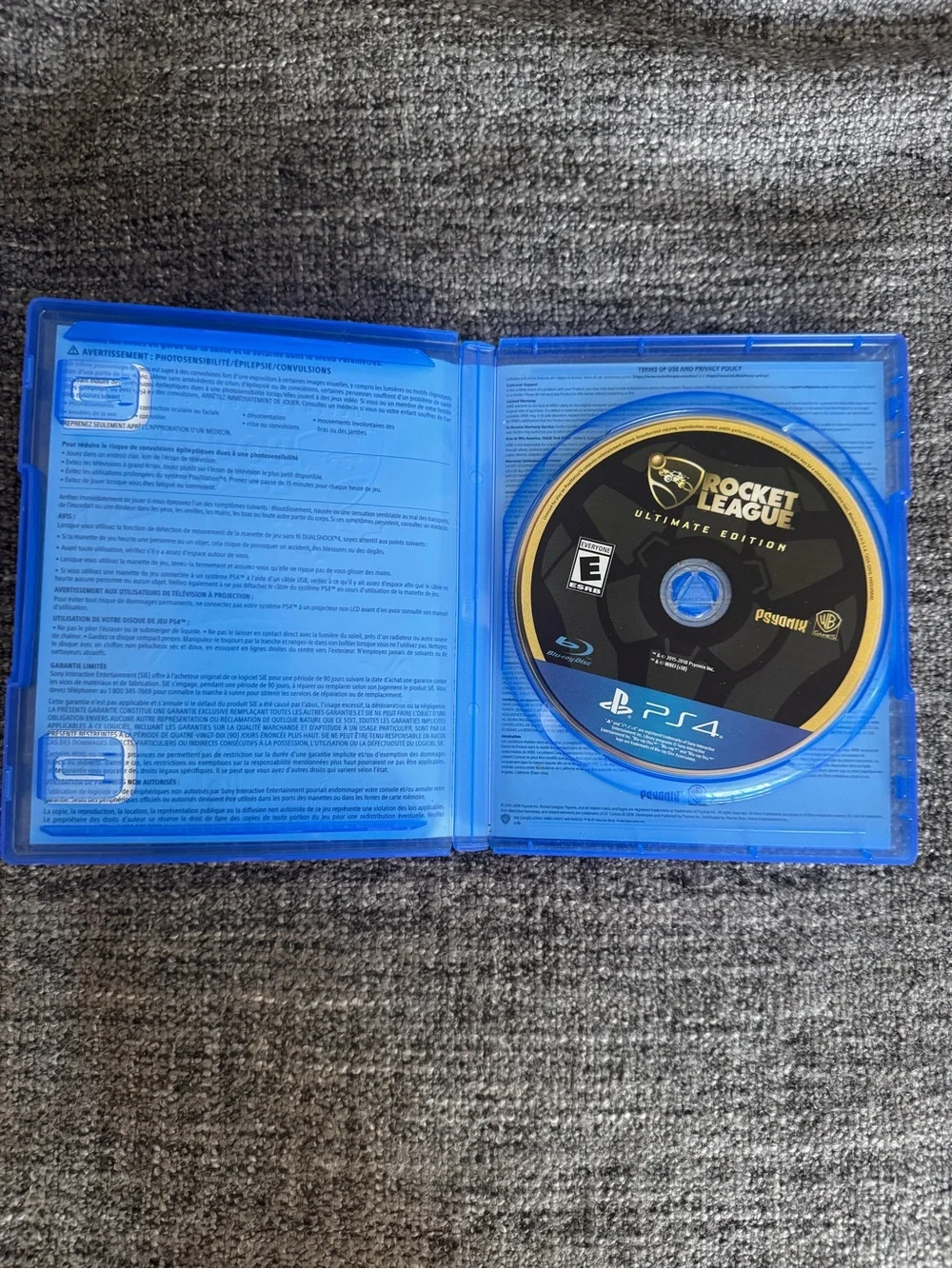 Rocket League Ultimate Edition Sony PS4 Game Playstation 4 - Picture 3 of 3